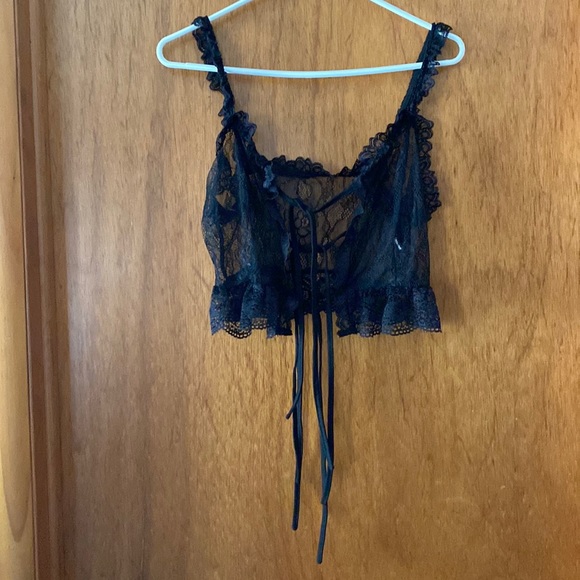 ROMWE Black Lace Floral Print 2-Piece Lingerie Set - Picture 2 of 9